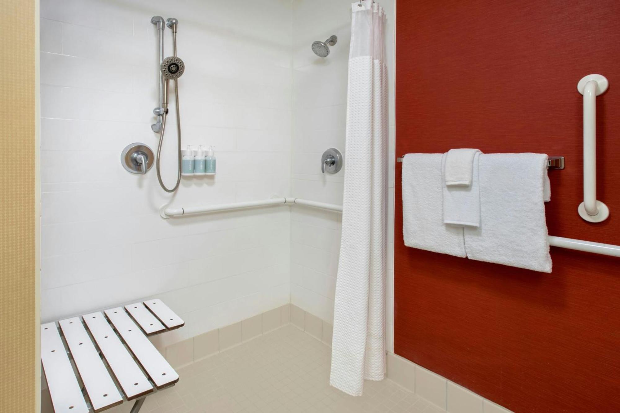 Hotel Courtyard By Marriott Mt. Laurel Mount Laurel Esterno foto